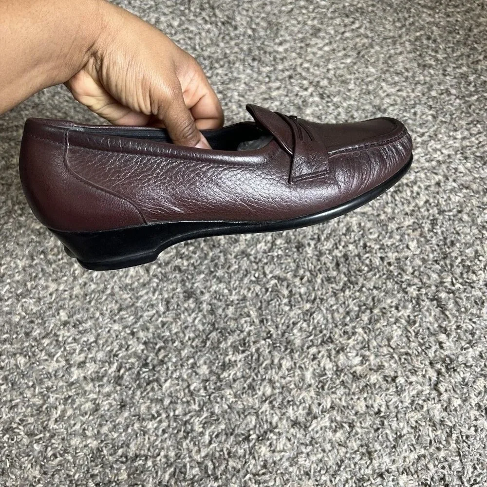 SAS Womens Size 10 M Easier Loafer Brown Burgundy Casual Slip On Shoes Tripad